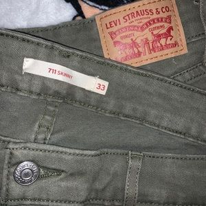 Levi’s Cargo Jeans